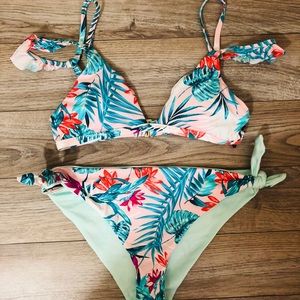 New - Dolce Vita Reversible Swimsuit